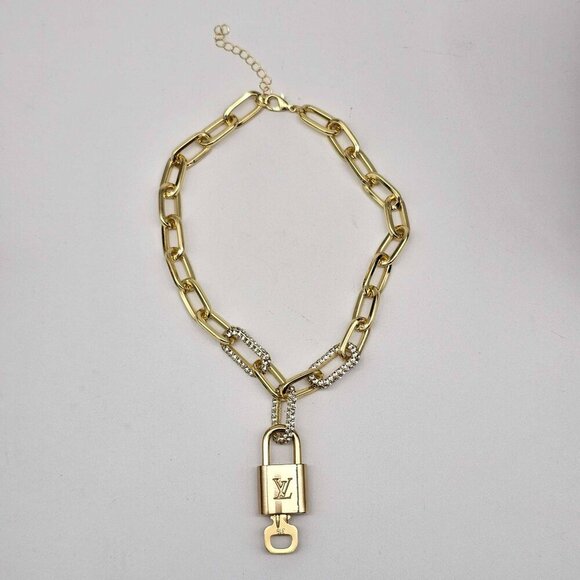 Authentic Louis Vuitton Lock & Key w/ Unbranded Gold Plated Gold Chain Necklace - Picture 8 of 11